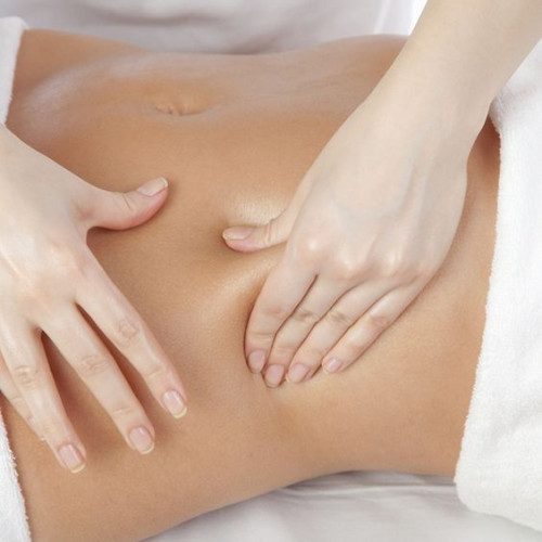 Massage trị liệu làm ấm tử cung - phương pháp tự nhiên hỗ trợ sức khỏe sinh sản