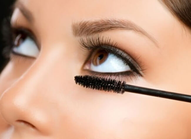 Mỹ phẩm mascara là gì