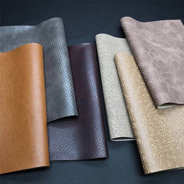 Pu là chất liệu gì? Đặc điểm, ứng dụng và phân loại chi tiết